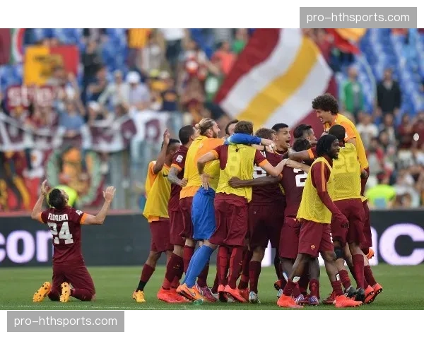 罗马2-1绝杀拉齐奥赢下德比，迪巴拉点射制胜